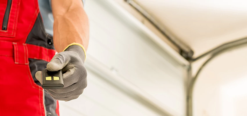 Residential Garage Door Security in Canyon Lake, California