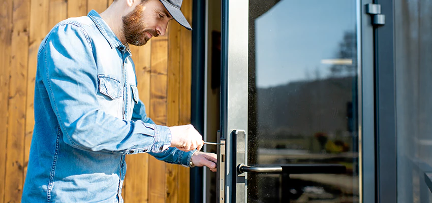 Frameless Glass Storefront Door Locks Replacement in Canyon Lake, CA