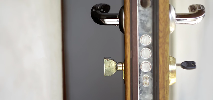Holiday Emergency Locksmith in Canyon Lake, California