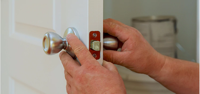 AAA Locksmiths For lock Replacement in Canyon Lake, California