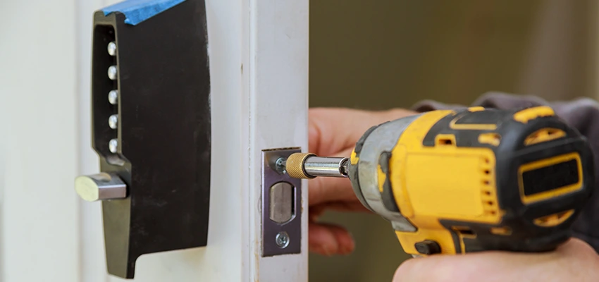 Eviction Locksmith For Key Duplication in Canyon Lake, California